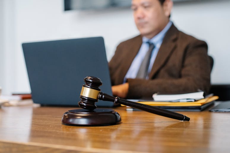 How Billing Software Simplifies Financial Management for Criminal Law Firms